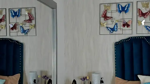 kendall  hill  online show from March 22, 7:39 pm