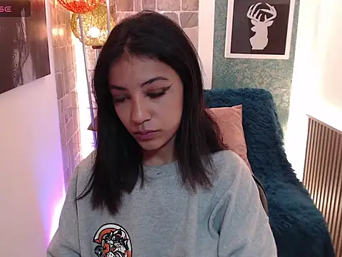 Snapshot of Scarleet_miaa chatting on July 28, 7:39 pm Scarleet miaa online show from July 28, 7:39 pm