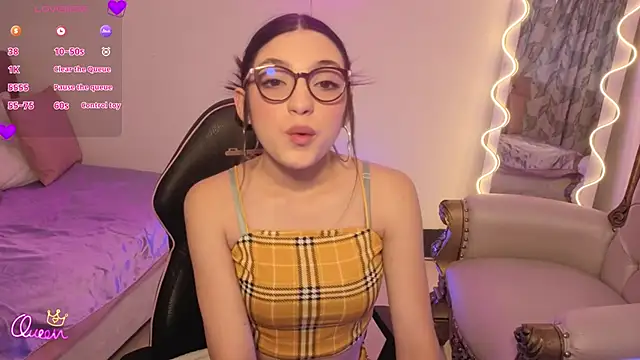 Snapshot of MAHYRA_TAY chatting on February 13, 7:21 pm MAHYRA TAY online show from February 13, 7:21 pm