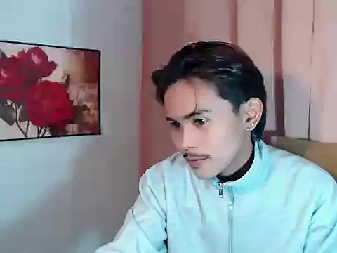 Snapshot of twink_ivanxxxx chatting on July 20, 1:24 pm twink ivanxxxx online show from July 20, 1:24 pm