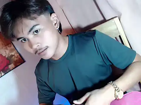 Snapshot of twink_ivanxxxx chatting on July 25, 8:56 am twink ivanxxxx online show from July 25, 8:56 am