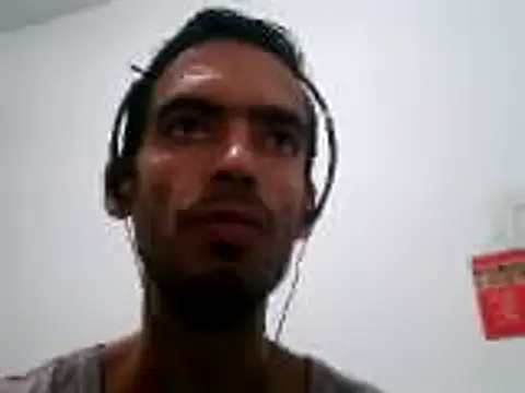 Snapshot of Swicth_love chatting on February 11, 4:39 am Swicth love online show from February 11, 4:39 am