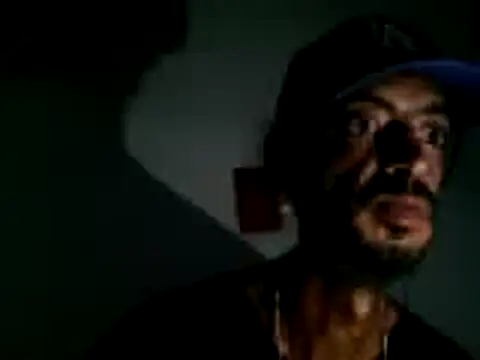 Snapshot of Swicth_love chatting on February 23, 3:48 am Swicth love online show from February 23, 3:48 am