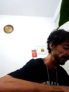 Swicth love online show from April 22, 2:03 am