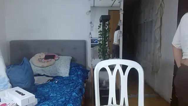 Karo sexy online show from April 27, 6:00 am