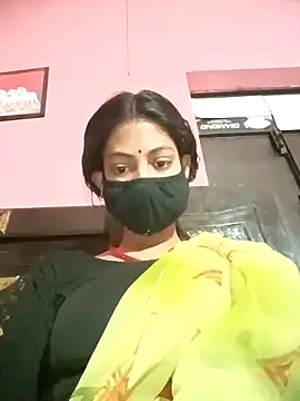 BIG QWEEN NO1 online show from April 10, 11:31 pm