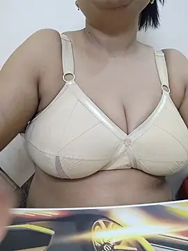 SexybeboX online show from March 7, 5:48 am