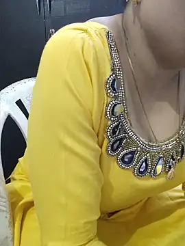 SexybeboX online show from April 23, 5:52 am