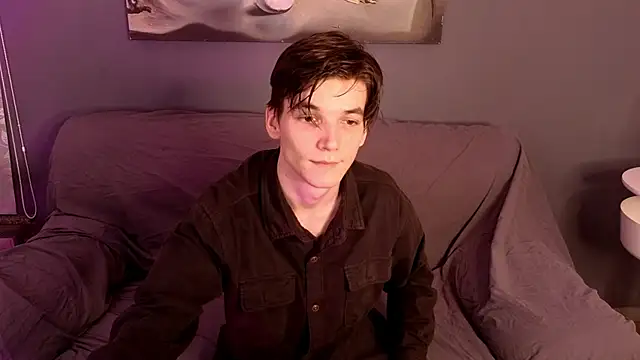 A LF online show from June 19, 8:12 pm