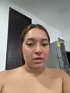 Snapshot of Emily_Harpeer chatting on March 6, 11:39 am Emily Harpeer online show from March 6, 11:39 am