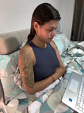 RachelWeisz  online show from April 20, 10:29 am