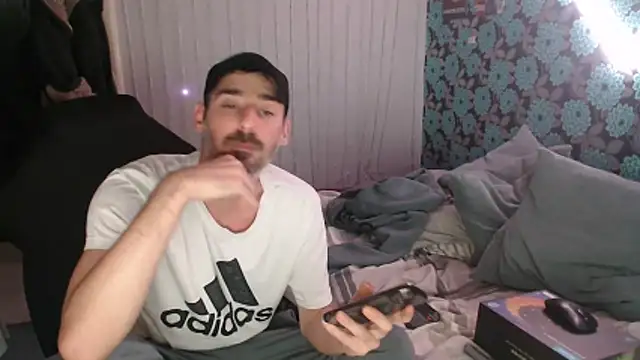 Hairyjockthongboy online show from April 15, 7:58 pm