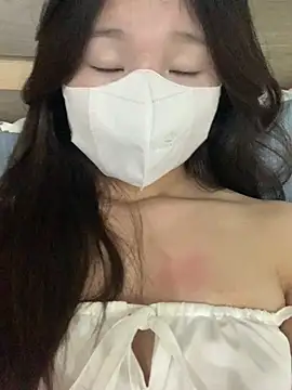 Rin-yiyi online show from March 4, 5:13 am