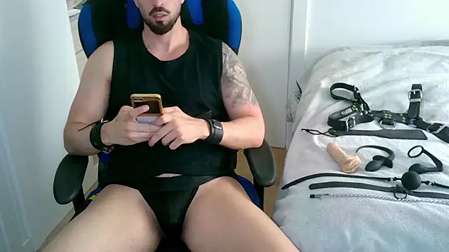 Sub-Titan online show from April 11, 10:41 am