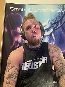 Smokebluntafterblunt online show from February 7, 5:00 am