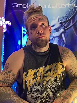 Smokebluntafterblunt online show from February 17, 3:03 am