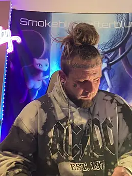 Smokebluntafterblunt online show from March 17, 11:57 am