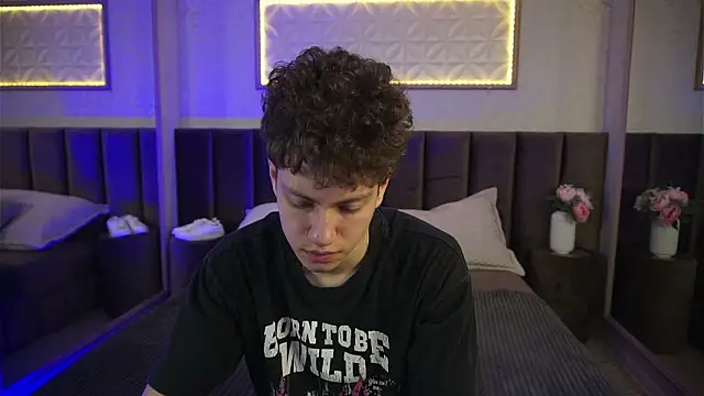 StefanBev online show from March 22, 7:50 pm