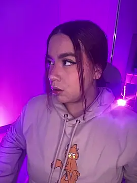 Wen 01 online show from March 25, 11:16 am