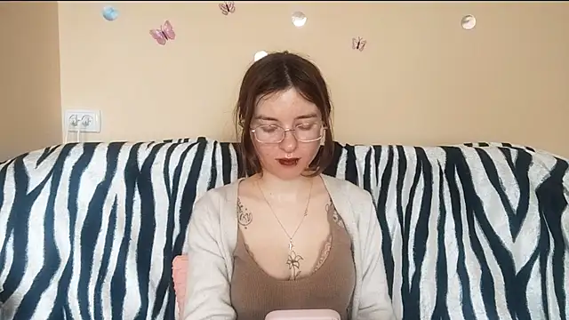 LanitaHemple online show from April 20, 1:25 pm