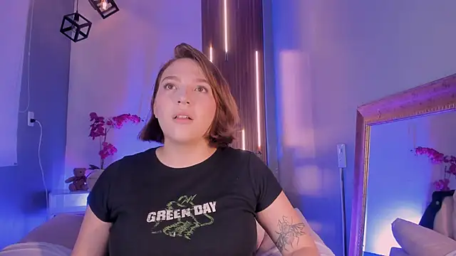 SimonaStar online show from March 5, 2:57 pm