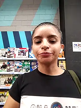 Leiidy Adams  online show from March 11, 7:09 pm