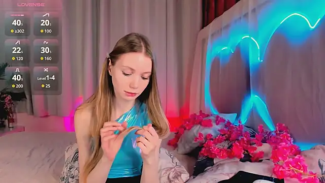 lada2k4 online show from March 13, 5:36 am