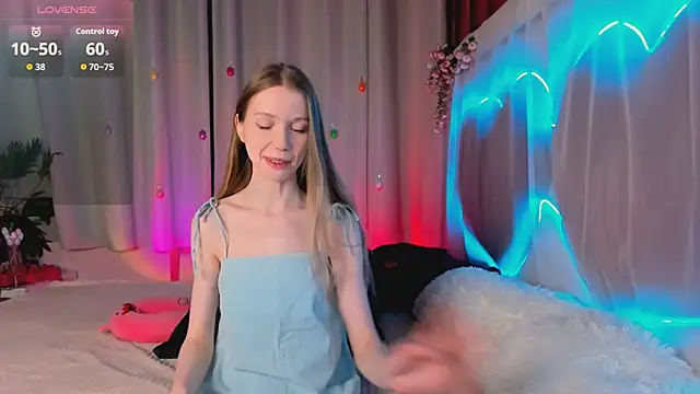 lada2k4 online show from April 24, 5:32 am