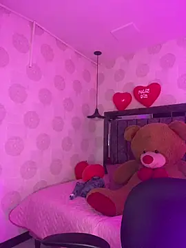 alahia pink online show from February 23, 5:16 am