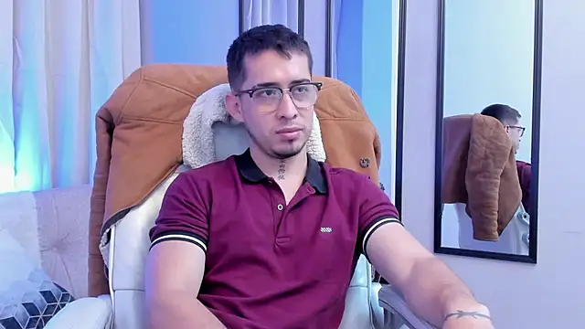 Tommas Jhonson online show from April 20, 12:41 pm