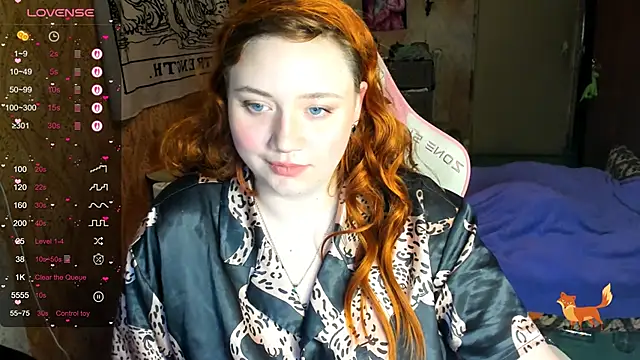 Snapshot of shamy_lily chatting on April 4, 7:11 pm shamy lily online show from April 4, 7:11 pm