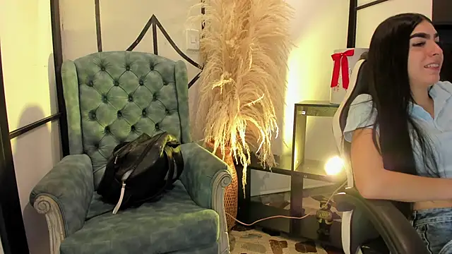 lorraineHunter online show from February 18, 12:56 pm