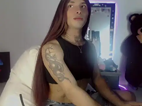 nebullax mcqueen online show from March 5, 3:35 am