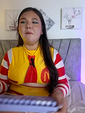 Wild lilhyy online show from April 21, 1:42 am