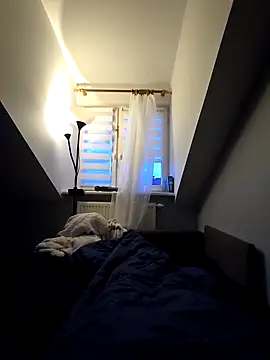 kocurek12pp online show from March 8, 5:00 am