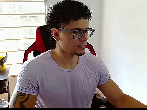 Logan0626 online show from February 19, 6:26 pm