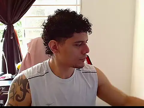 Logan0626 online show from March 19, 7:18 pm