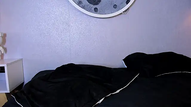 Kloe skinny online show from February 8, 12:30 pm