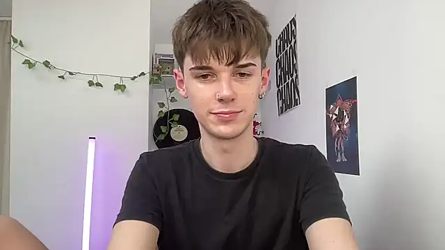 YourMilkyGuy online show from May 21, 1:07 pm