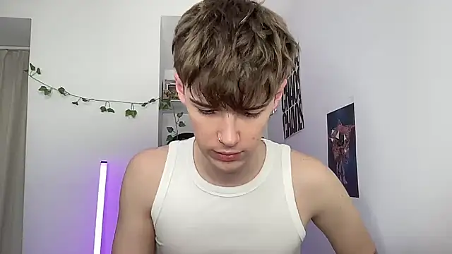 YourMilkyGuy online show from June 3, 1:36 pm