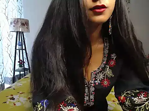 Snapshot of _Shanvii_ chatting on May 1, 4:50 am Shanvii online show from May 1, 4:50 am