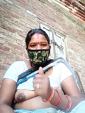 Kirti sacsena online show from April 13, 8:42 am