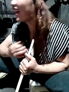 Nhoccon90 online show from April 3, 2:04 pm