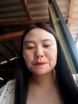 lisn-cute online show from April 14, 2:17 am