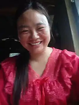 Snapshot of lisn-cute chatting on May 18, 10:43 am lisn-cute online show from May 18, 10:43 am