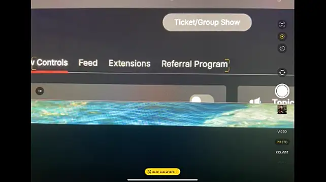 Snapshot of JimmyJerksYa chatting on February 8, 7:50 pm JimmyJerksYa online show from February 8, 7:50 pm