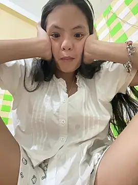 tenten110 online show from April 16, 7:03 pm