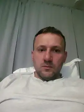 defaktor online show from March 20, 8:25 pm