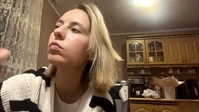 CharmingBlonde online show from February 20, 6:19 pm