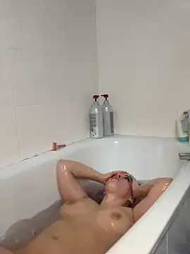 Roxysophie online show from April 20, 6:16 am